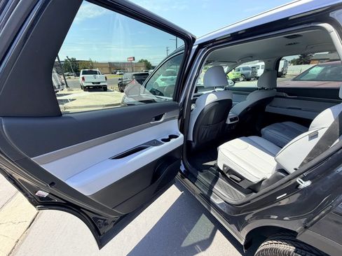 Used 2024 Hyundai Palisade SEL AWD/4WD image 21