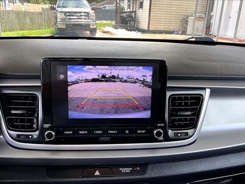 Used 2023 Kia Rio S FWD image 13