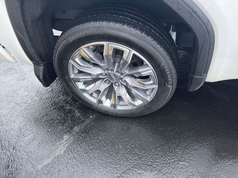 Used 2022 GMC Sierra 1500 Denali w/ Technology Package image 34