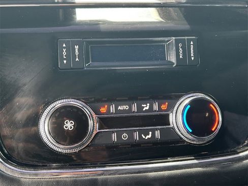 Used 2021 Lincoln Navigator Reserve w/ Luxury Package image 24