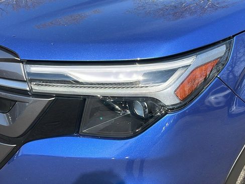 Certified 2025 Subaru Forester Limited image 8