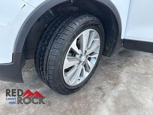 Used 2020 Buick Encore Preferred image 21