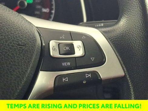 Used 2019 Volkswagen Jetta SE image 24