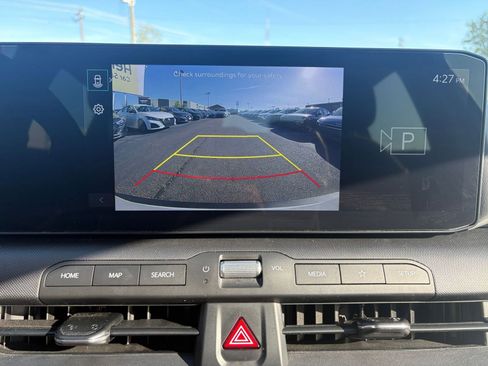 Used 2025 Kia K4 LXS image 22