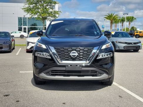 Used 2023 Nissan Rogue SV AWD/4WD image 2