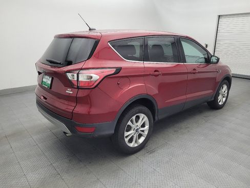 Used 2017 Ford Escape SE w/ SE Cold Weather Package FWD image 9