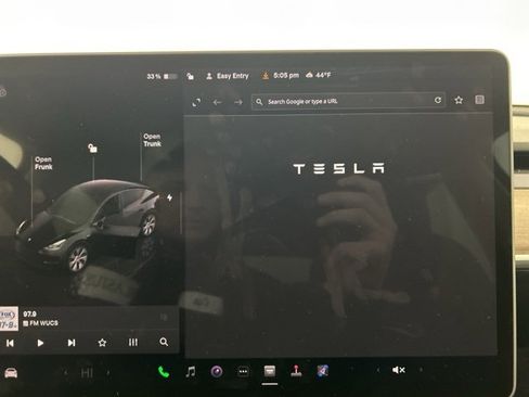 Used 2024 Tesla Model Y Long Range image 24