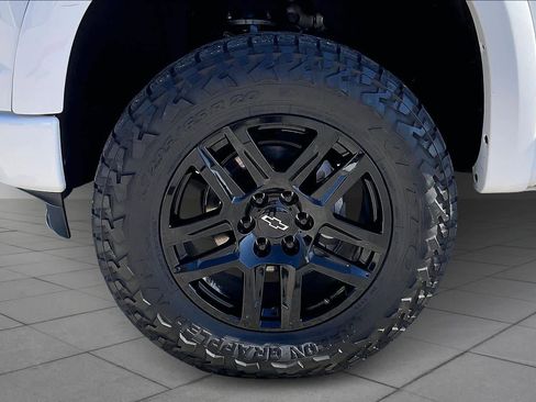 Certified 2022 Chevrolet Silverado 1500 RST image 10