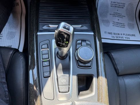Used 2014 BMW X5 xDrive50i AWD/4WD image 17