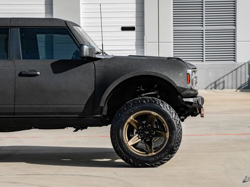 Used 2024 Ford Bronco Big Bend image 17