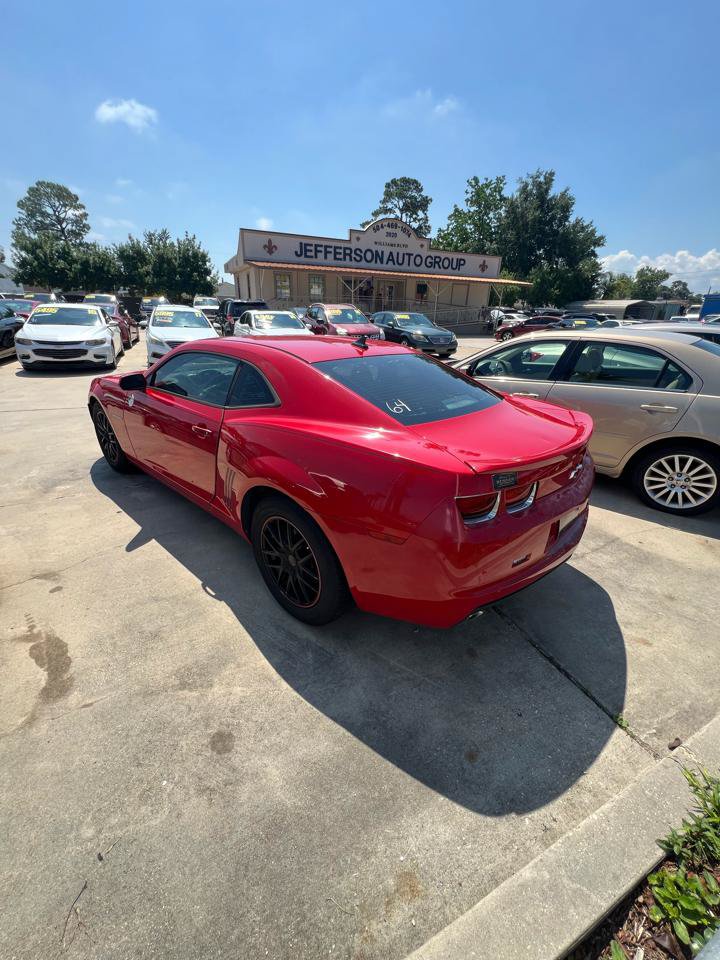 Used 2013 Chevrolet Camaro LS RWD image 4