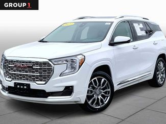 Used 2023 GMC Terrain Denali video 1