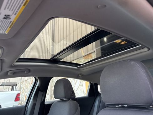 Used 2023 Chevrolet Malibu LT FWD image 22