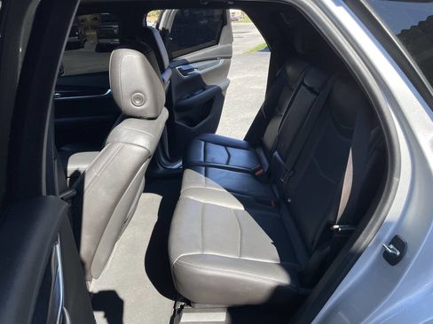 Used 2020 Cadillac XT5 Premium Luxury image 9