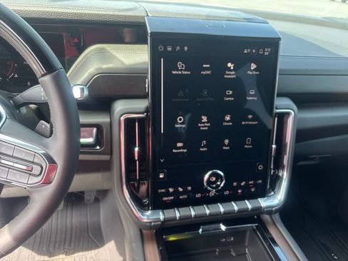 New 2026 GMC Yukon XL Denali w/ Denali Reserve Package AWD/4WD image 19