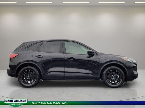 Used 2020 Ford Escape SE Sport AWD/4WD image 2