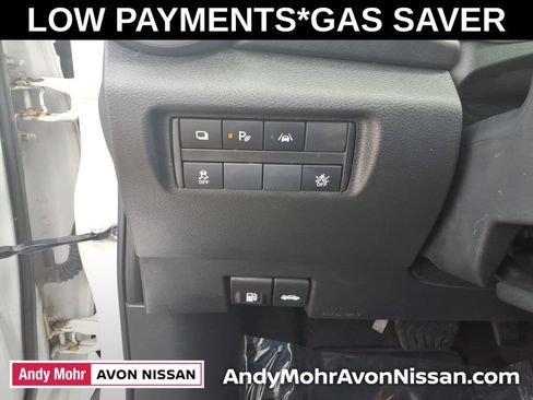 Used 2023 Nissan Versa S FWD image 19