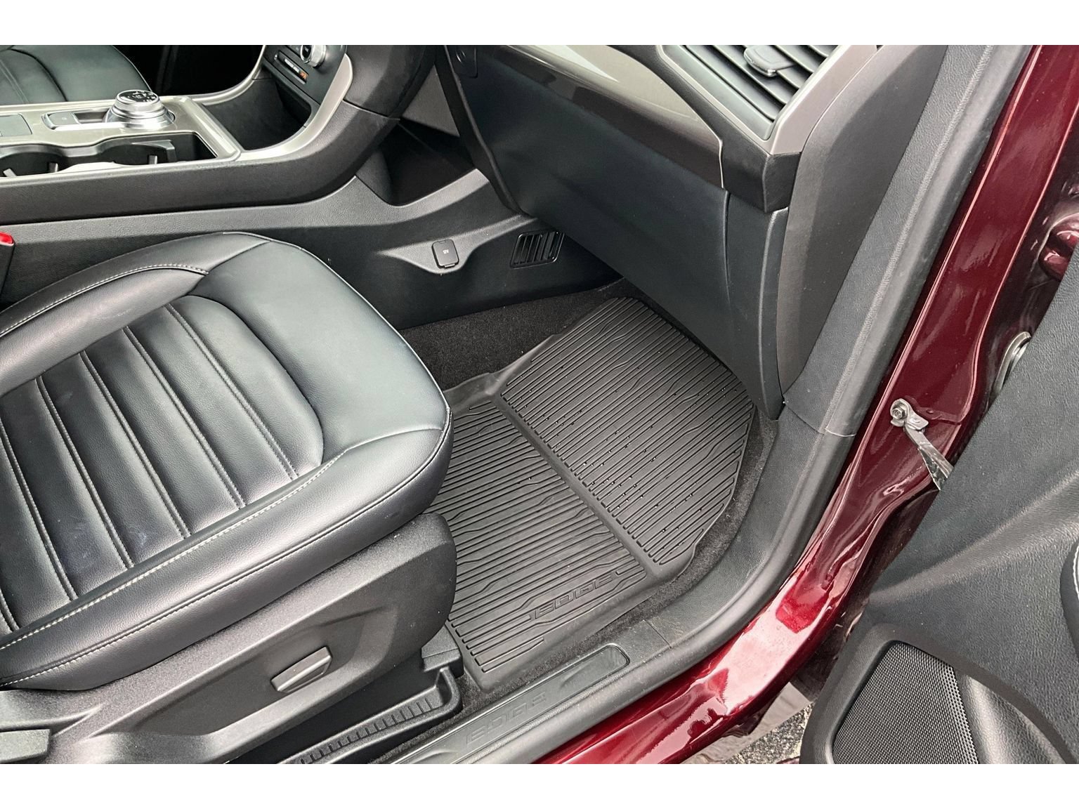 Used 2024 Ford Edge SEL w/ Convenience Package AWD/4WD image 44