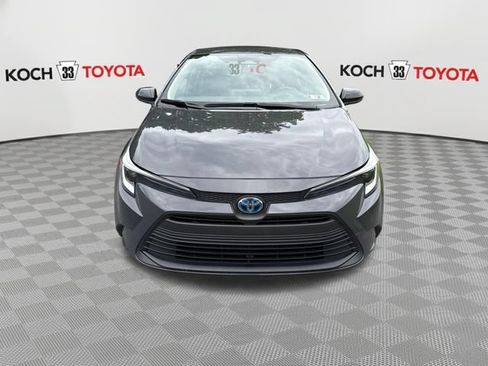 Certified 2024 Toyota Corolla LE AWD/4WD image 2