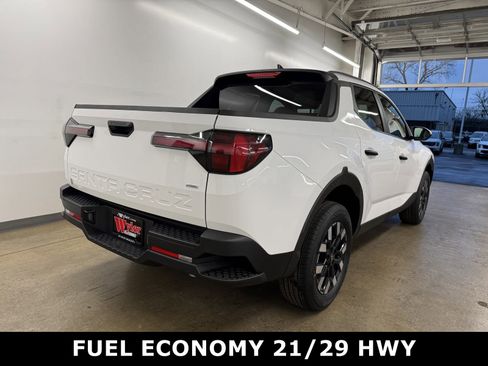 New 2025 Hyundai Santa Cruz SEL image 3