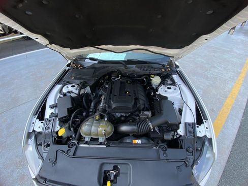 Used 2016 Ford Mustang Premium RWD image 20