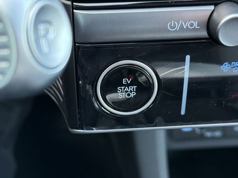 New 2026 Hyundai Ioniq 5 SEL image 21