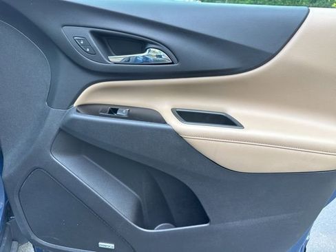 Used 2024 Chevrolet Equinox Premier image 29
