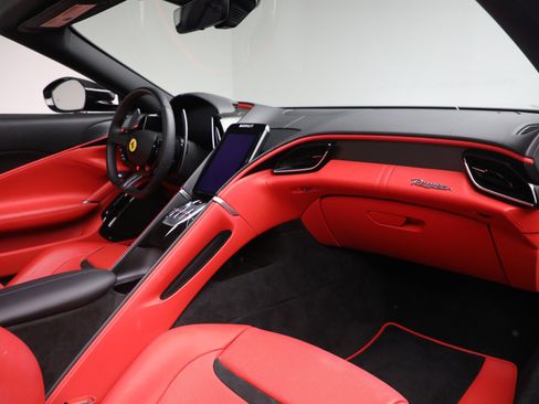 Certified 2024 Ferrari Roma Spider image 16