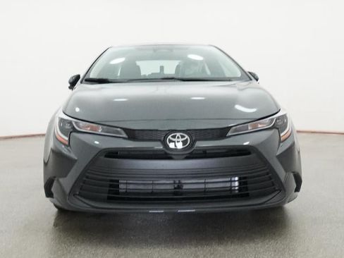 New 2026 Toyota Corolla LE FWD image 31