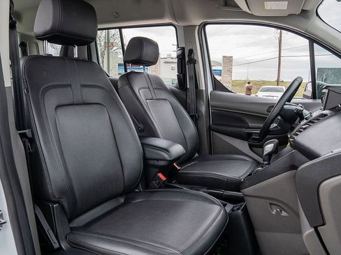 Used 2022 Ford Transit Connect XL image 18
