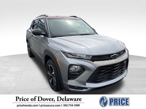 Used 2023 Chevrolet TrailBlazer RS w/ Sun and Liftgate Package AWD/4WD image 1
