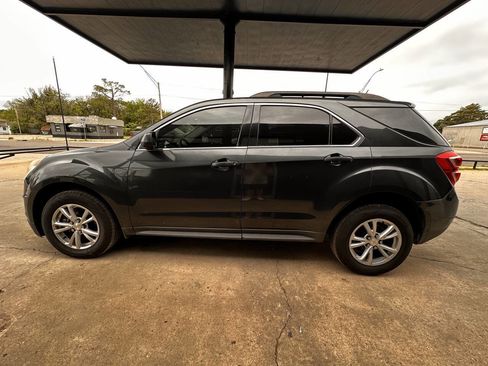 Used 2017 Chevrolet Equinox LT w/ Convenience Package FWD image 5