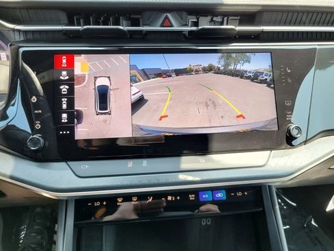 New 2025 Jeep Wagoneer S Limited AWD/4WD image 9