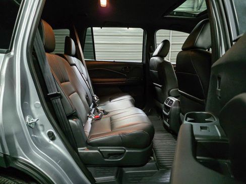 Used 2023 Honda Passport TrailSport image 18