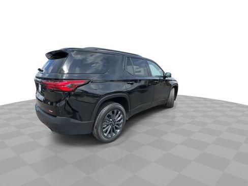 Used 2023 Chevrolet Traverse RS w/ LPO, Floor Liner Package AWD/4WD image 8