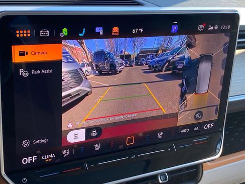 Certified 2025 Volkswagen ID. Buzz 1st Edition image 11