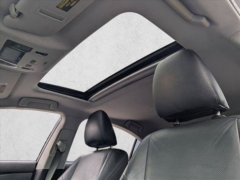 Used 2016 Lexus ES 350 w/ Luxury Package w/Wood Trim FWD image 17
