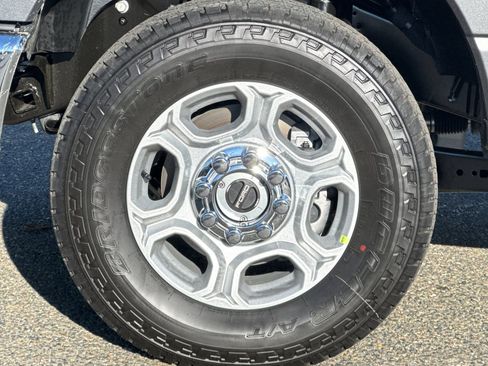 New 2026 Ford F250 XLT w/ 360-Degree Camera Package image 27