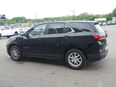 Used 2023 Chevrolet Equinox LT w/ Driver Convenience Package AWD/4WD image 8