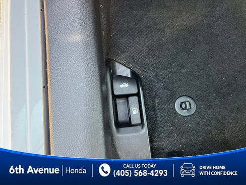 Used 2026 Toyota Corolla LE FWD image 26