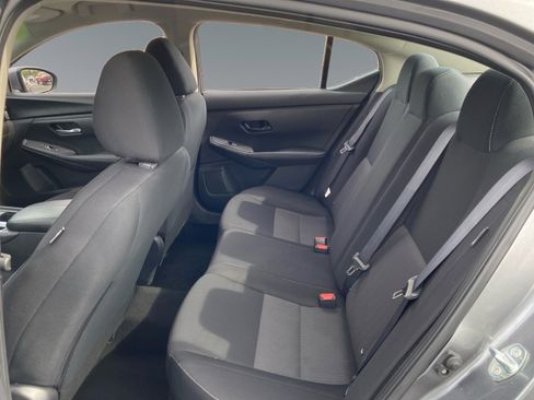 Used 2024 Nissan Sentra SV image 13