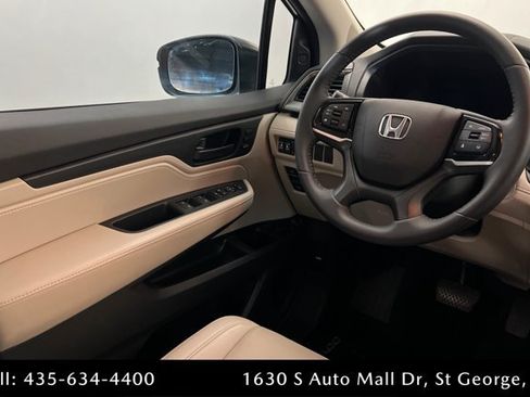 Used 2025 Honda Odyssey EX-L image 11