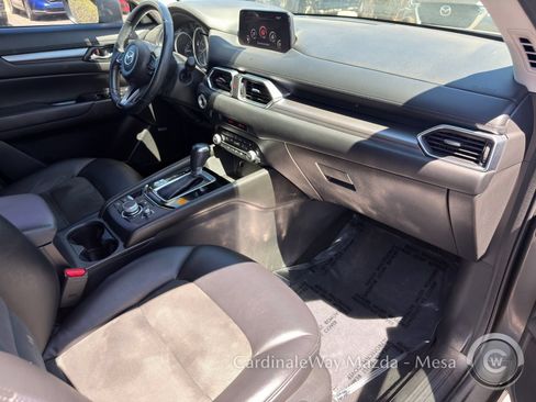 Used 2020 MAZDA CX-5 Touring FWD image 32