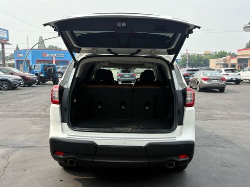 Used 2019 Subaru Ascent Touring w/ Popular Package #2 AWD/4WD image 40
