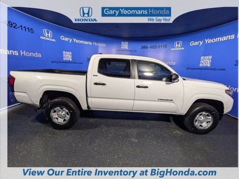 Used 2019 Toyota Tacoma SR5 image 3