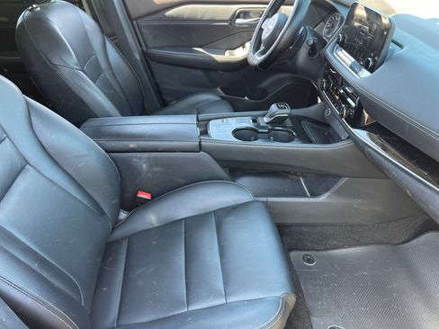 Used 2023 Nissan Rogue SL w/ SL Premium Package FWD image 19