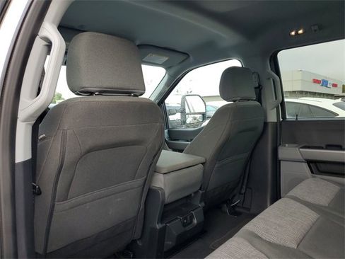 Certified 2025 Ford F250 XLT image 7