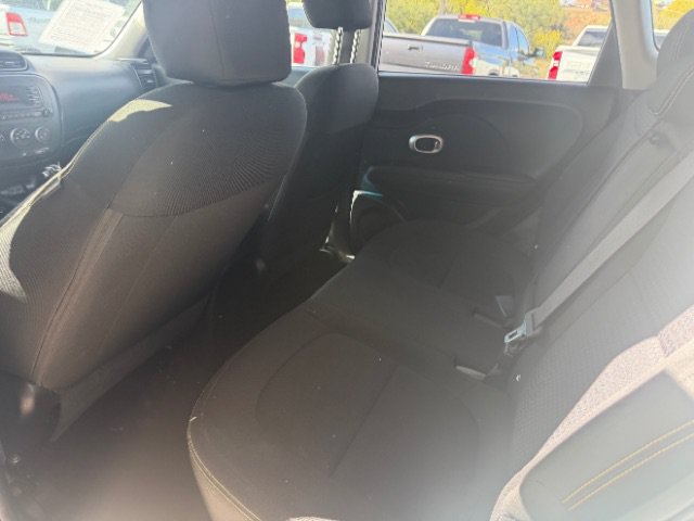 Used 2014 Kia Soul + FWD image 14