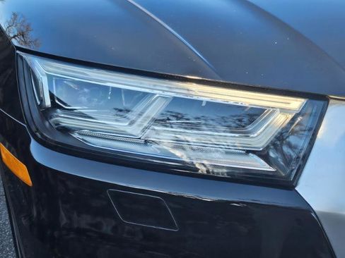 Used 2018 Audi Q5 2.0T Premium Plus w/ Premium Plus Package image 24