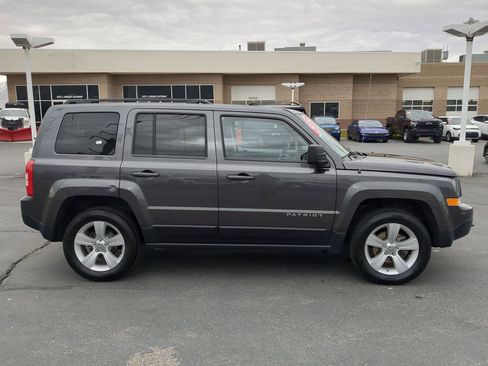 Used 2014 Jeep Patriot Latitude w/ All Weather Capability Group image 6